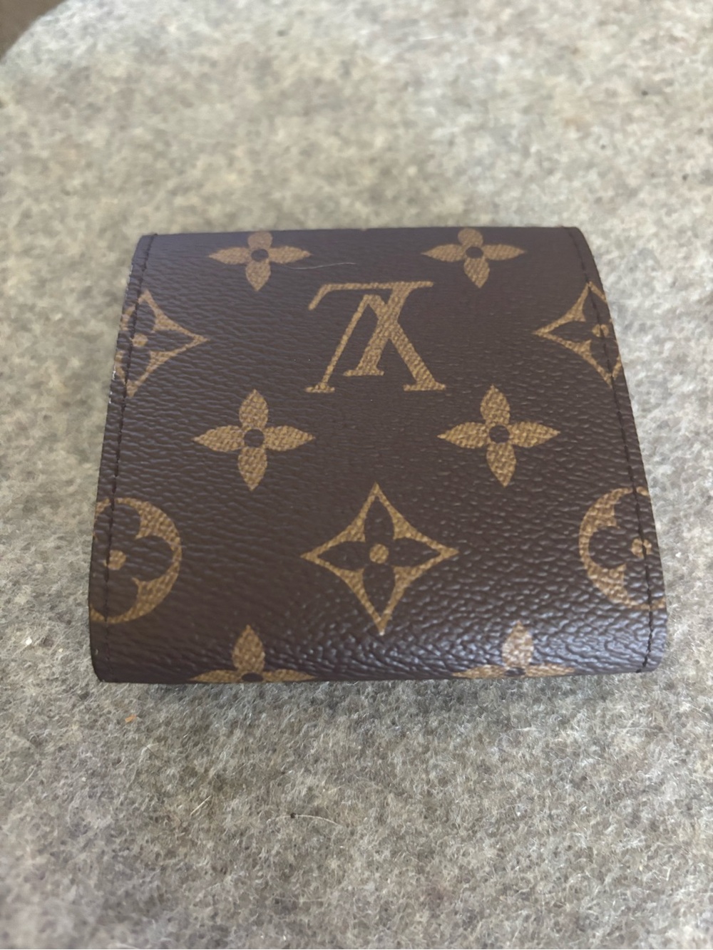 Louis Vuitton Cat Notepad Holder with classic monogramming, BRAND NEW - Picture 7 of 7